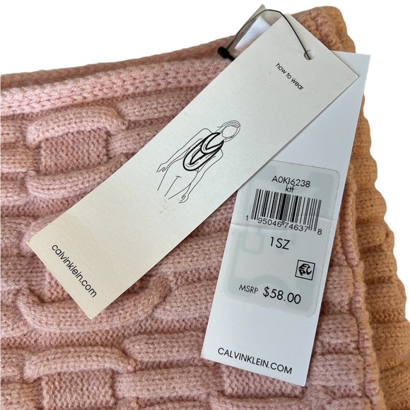 NWT Calvin Klein loop infinity pink knit scarf/wrap - Picture 10 of 10